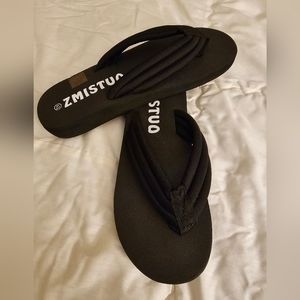 Cute Black Sandals